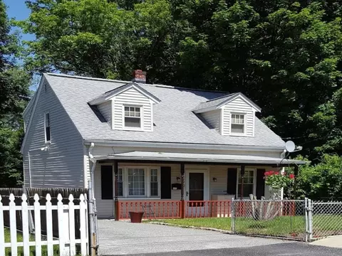 170 Circle St, Woonsocket, RI 02895 photo 1