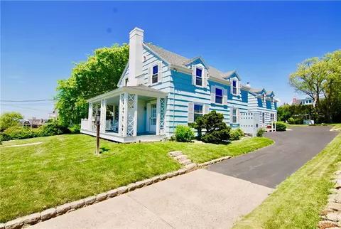 19 Knowles Ave, Westerly, RI 02891 photo 3