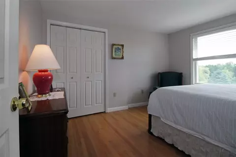 90 Morrison Ave, Middletown, RI 02842 photo 18