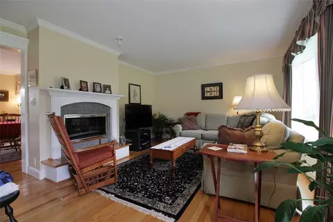 90 Morrison Ave, Middletown, RI 02842 photo 13