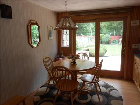 115 Circuit Dr, Warwick, RI 02889 photo 10