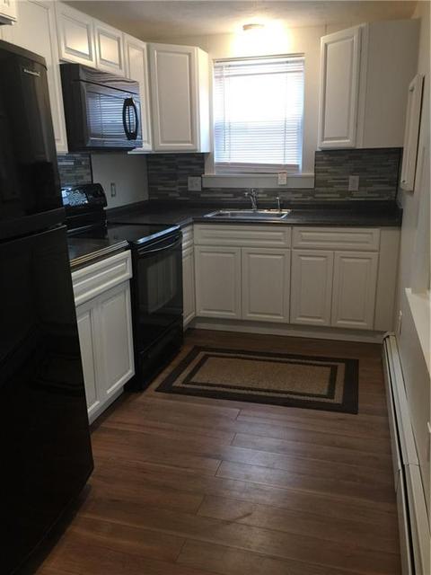 17 Newton St, Woonsocket, RI 02895 photo 7