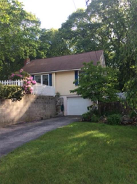 32 E Shore Dr, Exeter, RI 02822 photo 1