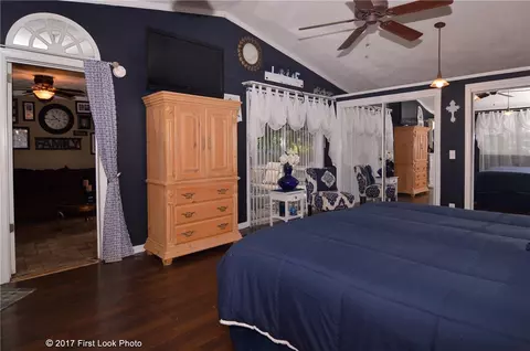 396 Maple St, Warwick, RI 02888 photo 14