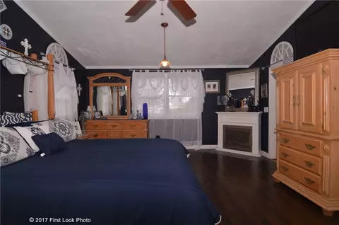 396 Maple St, Warwick, RI 02888 photo 12
