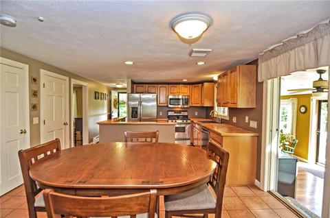 527 Douglas Hook Rd, Glocester, RI 02814 photo 16
