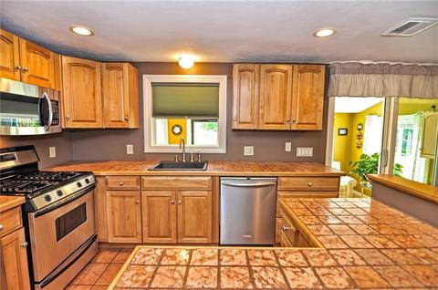 527 Douglas Hook Rd, Glocester, RI 02814 photo 13