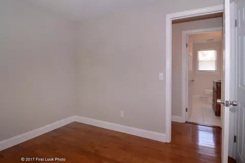 47 Lloyd Ave, Warwick, RI 02889 photo 22