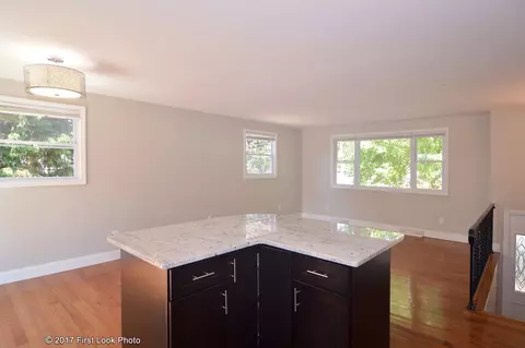 47 Lloyd Ave, Warwick, RI 02889 photo 10
