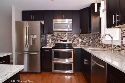 47 Lloyd Ave, Warwick, RI 02889 photo 7
