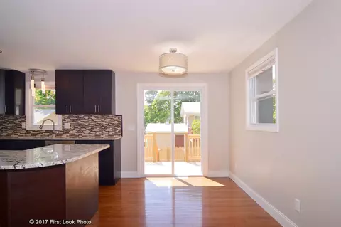 47 Lloyd Ave, Warwick, RI 02889 photo 13