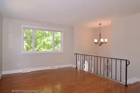 47 Lloyd Ave, Warwick, RI 02889 photo 5
