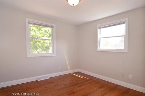 47 Lloyd Ave, Warwick, RI 02889 photo 19