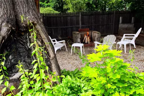 76 Division St, Woonsocket, RI 02895 photo 18