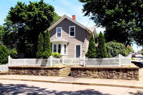 76 Division St, Woonsocket, RI 02895 photo 1