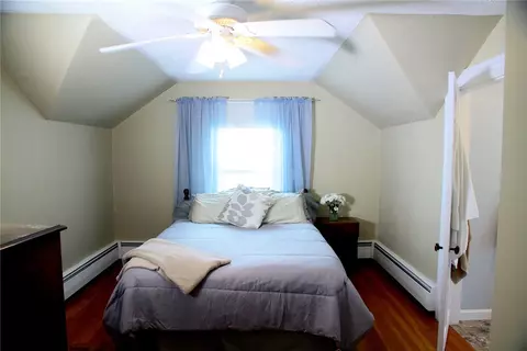 76 Division St, Woonsocket, RI 02895 photo 31
