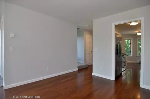330 North Ln, Bristol, RI 02809 photo 11