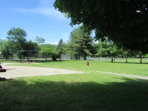 90 Sixth Ave, Woonsocket, RI 02895 photo 22