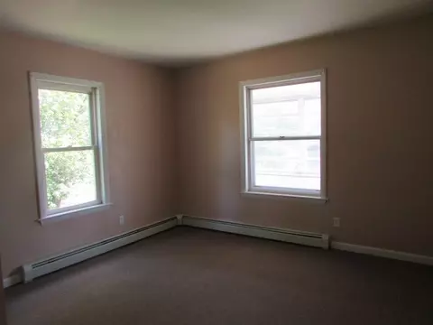 90 Sixth Ave, Woonsocket, RI 02895 photo 8