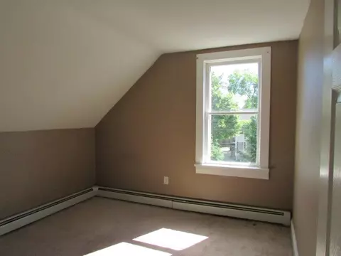 90 Sixth Ave, Woonsocket, RI 02895 photo 15