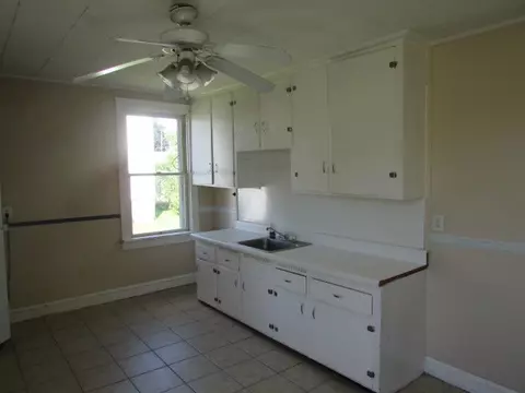 90 Sixth Ave, Woonsocket, RI 02895 photo 12