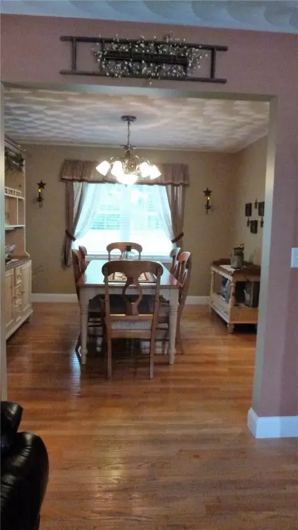 86 Beacon Ave, Woonsocket, RI 02895 photo 13