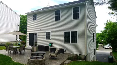 86 Beacon Ave, Woonsocket, RI 02895 photo 34