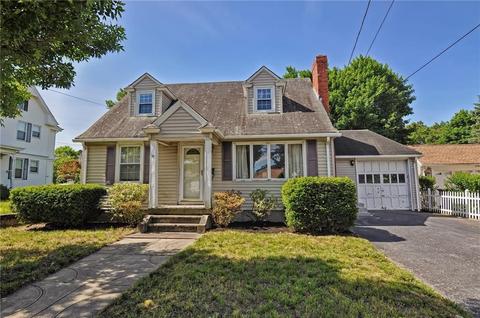 78 Killingly St, Providence, RI 02909 photo 1