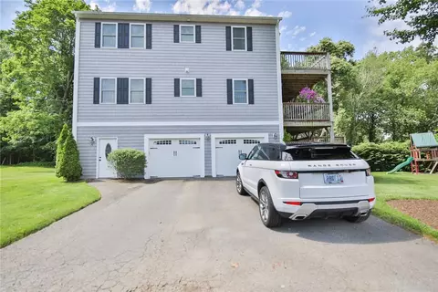 56 Millard Ave, Warwick, RI 02889 photo 2
