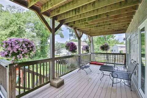 56 Millard Ave, Warwick, RI 02889 photo 8