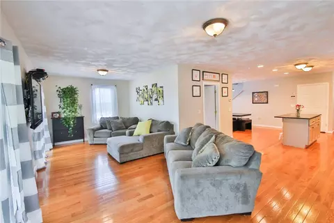 56 Millard Ave, Warwick, RI 02889 photo 16