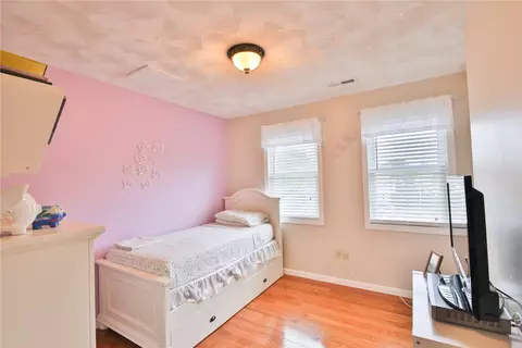 56 Millard Ave, Warwick, RI 02889 photo 14
