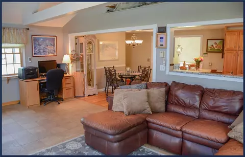 48 Winston Ave, Warwick, RI 02886 photo 15