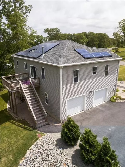 3 Devol Ave, Westport, MA 02790 photo 7