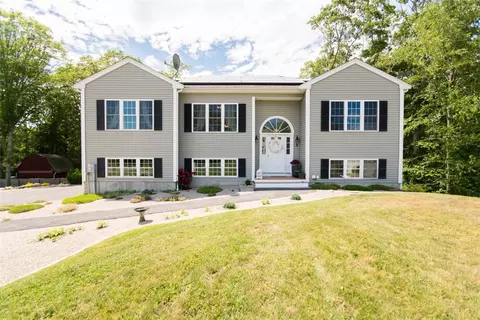 3 Devol Ave, Westport, MA 02790 photo 6