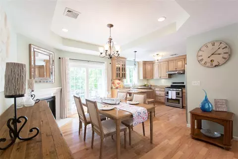 3 Devol Ave, Westport, MA 02790 photo 11