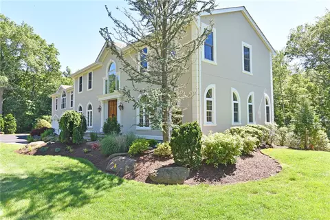 101 Crest Dr, Cranston, RI 02921 photo 40