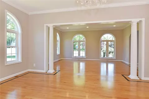 101 Crest Dr, Cranston, RI 02921 photo 13