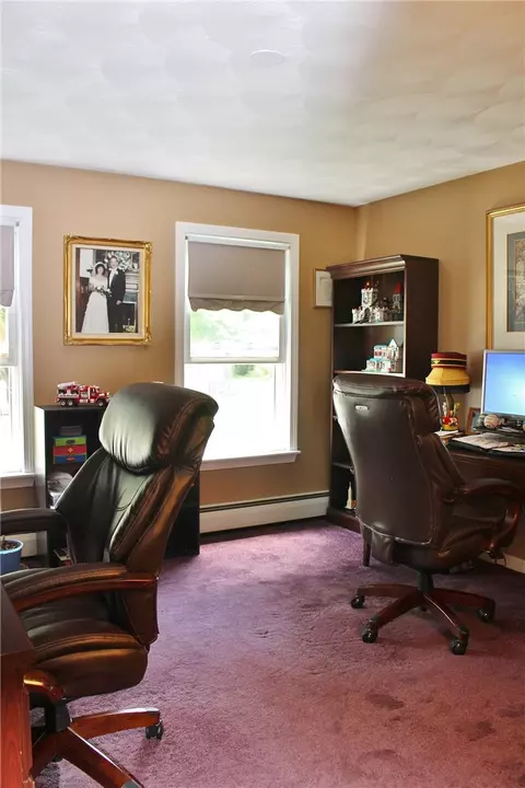 79 Lillian Ct, Warwick, RI 02886 photo 10