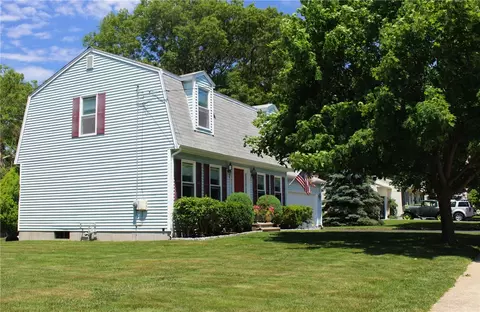 79 Lillian Ct, Warwick, RI 02886 photo 25