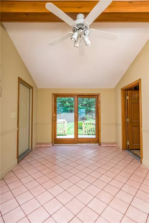 86 Achille St, Woonsocket, RI 02895 photo 17