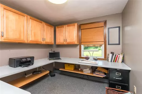 86 Achille St, Woonsocket, RI 02895 photo 28