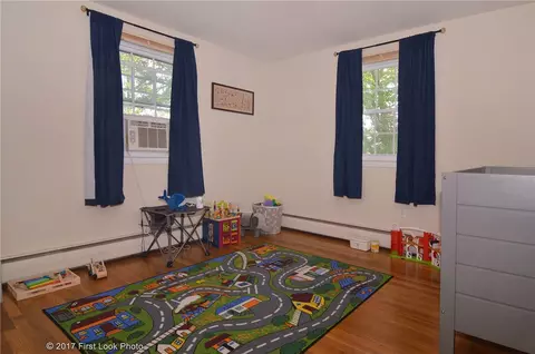 70 Everett St, Middletown, RI 02842 photo 19