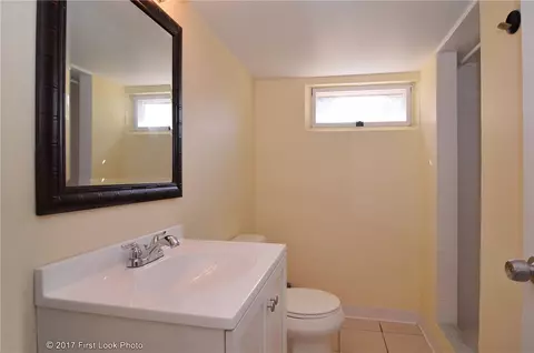 70 Everett St, Middletown, RI 02842 photo 23