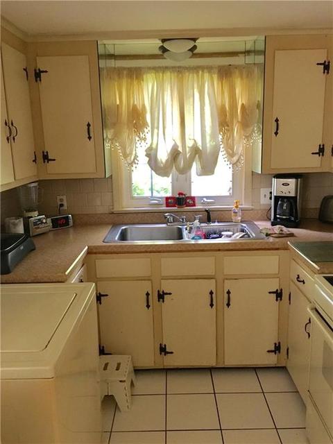 30 Rutherford Ave, Warwick, RI 02886 photo 4
