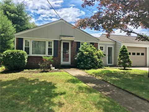 30 Rutherford Ave, Warwick, RI 02886 photo 1