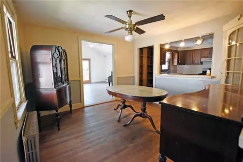 206 Holmes Rd, Warwick, RI 02888 photo 7