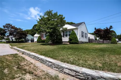 5 Rustic Way, Warwick, RI 02886 photo 2