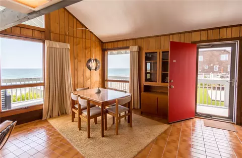 49 Atlantic Ave, Westerly, RI 02891 photo 9