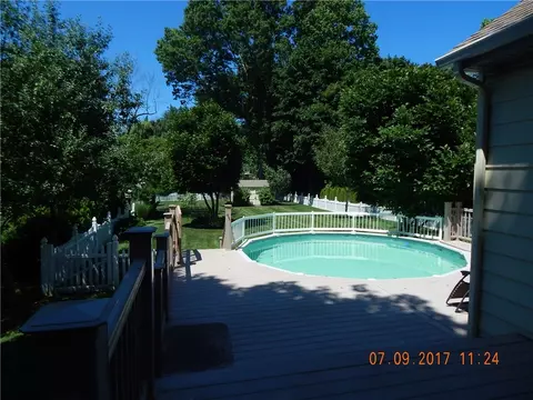 111 Beacon Ave, Warwick, RI 02889 photo 25